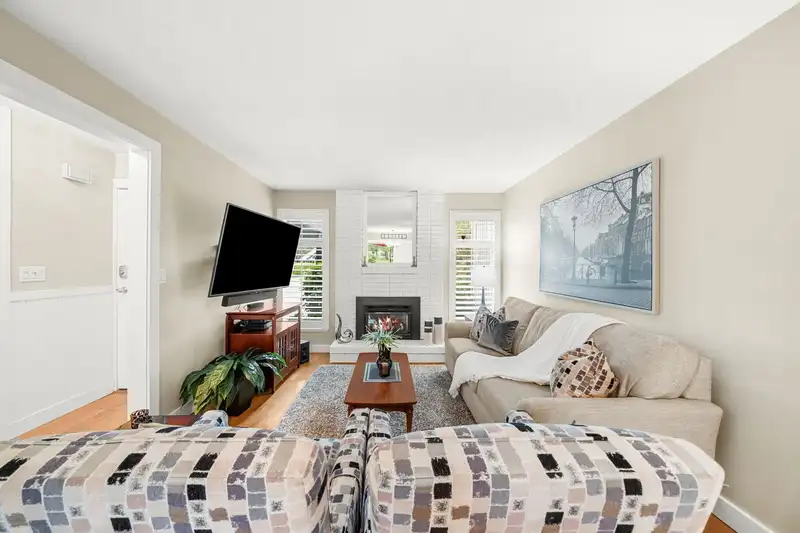 4837 CENTRAL AVENUE - photo 3 of 34