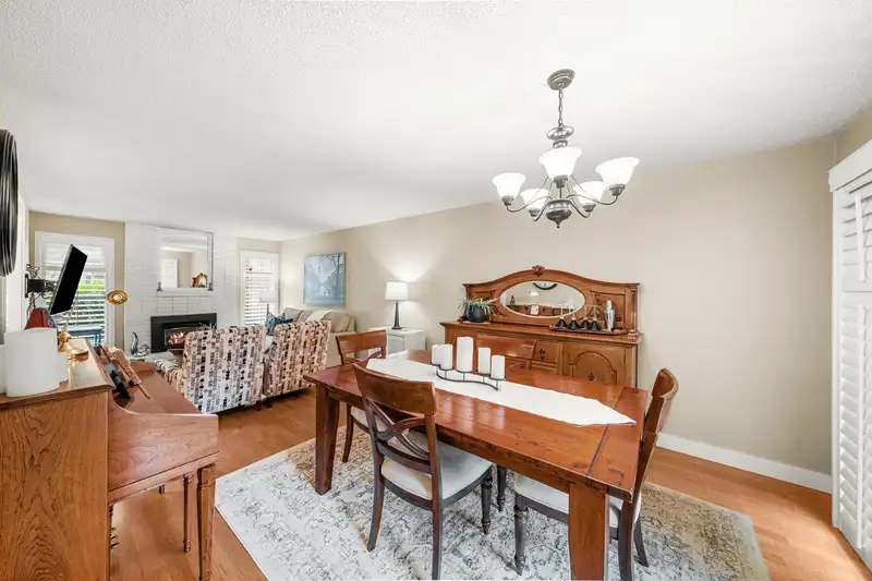 4837 CENTRAL AVENUE - photo 4 of 34