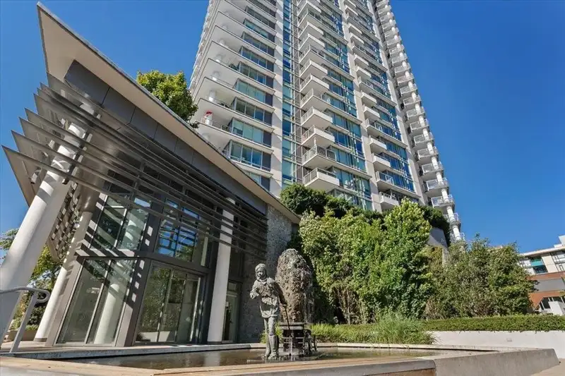 1508 680 SEYLYNN CRESCENT - photo 1 of 31
