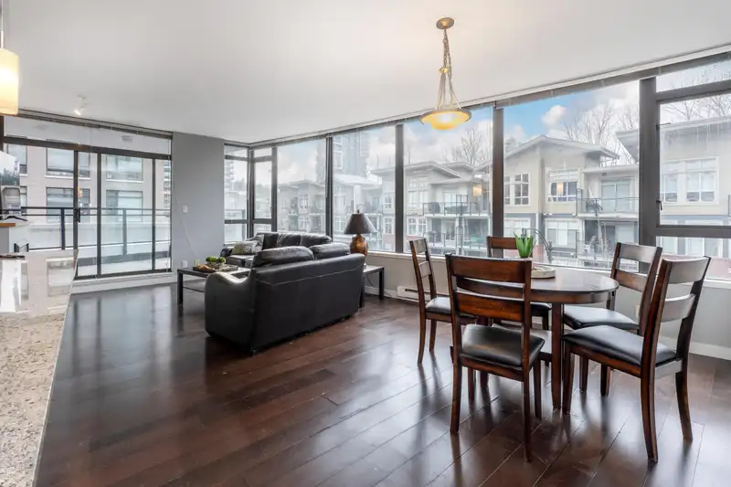 204 110 BREW STREET - photo 1 of 40