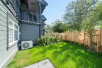 5 22551 WESTMINSTER HIGHWAY - thumbnail 22