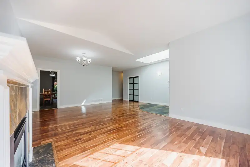 21067 STONEHOUSE AVENUE - photo 4 of 40