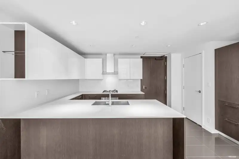 509 6633 PEARSON WAY - photo 4 of 28