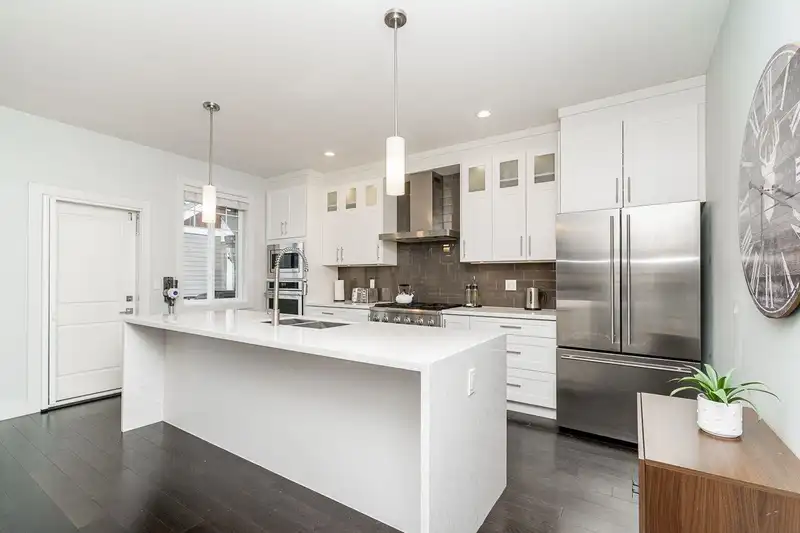 64 15988 32 AVENUE - photo 4 of 24