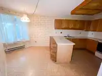 102 13894 102 AVENUE - thumbnail 2