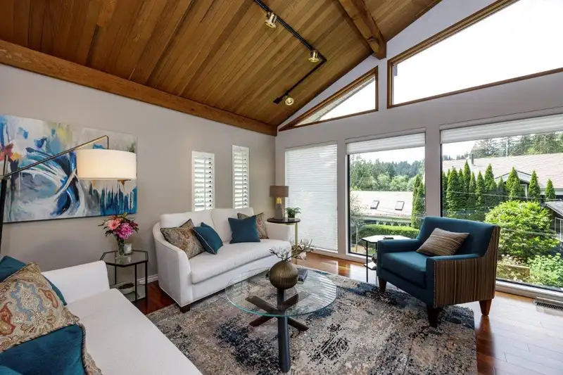 4588 CLIFFMONT ROAD - photo 2 of 40