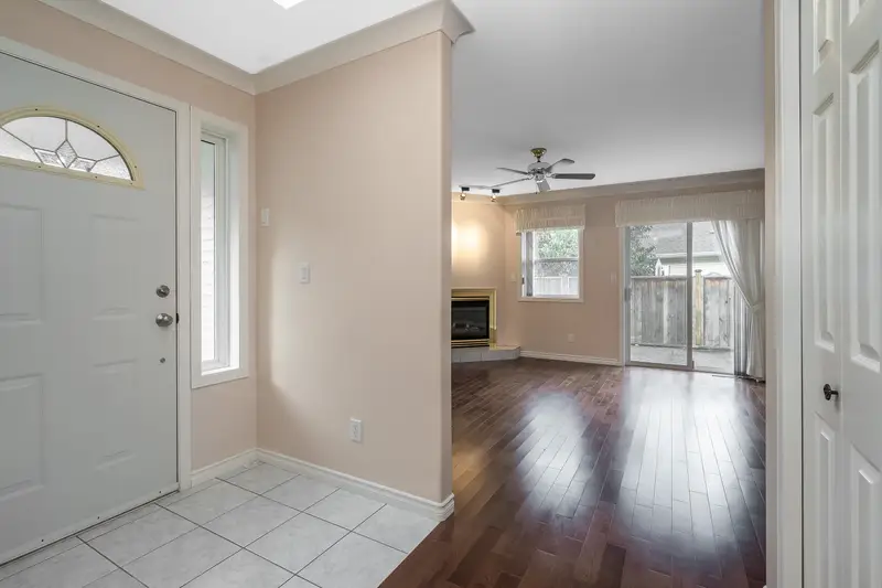 231 6001 PROMONTORY ROAD - photo 4 of 25