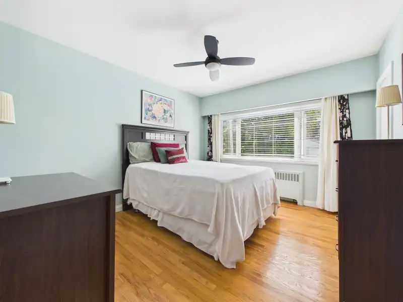 10 2296 W 39TH AVENUE - photo 4 of 16