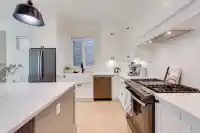 19748 75A AVENUE - thumbnail 3