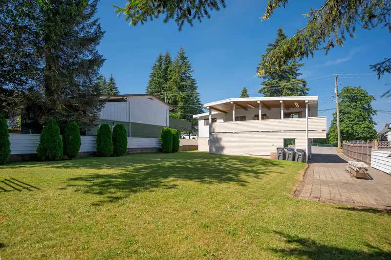 9974 123A STREET - photo 3 of 36
