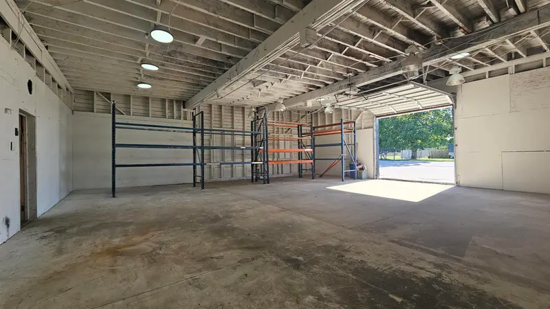 7088 SUMAS PRAIRIE ROAD - photo 3 of 22