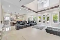 8245 144A STREET - thumbnail 12