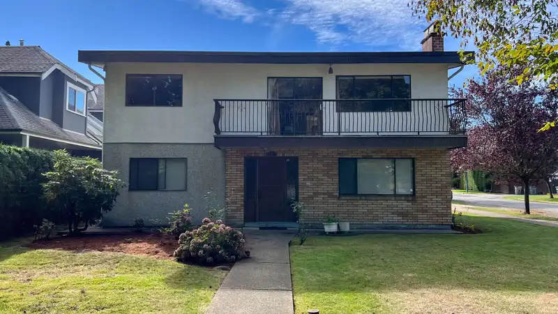 2296 W 14TH AVENUE - photo 1 of 3