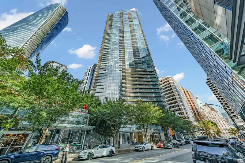 2407 1111 ALBERNI STREET - photo 1 of 32