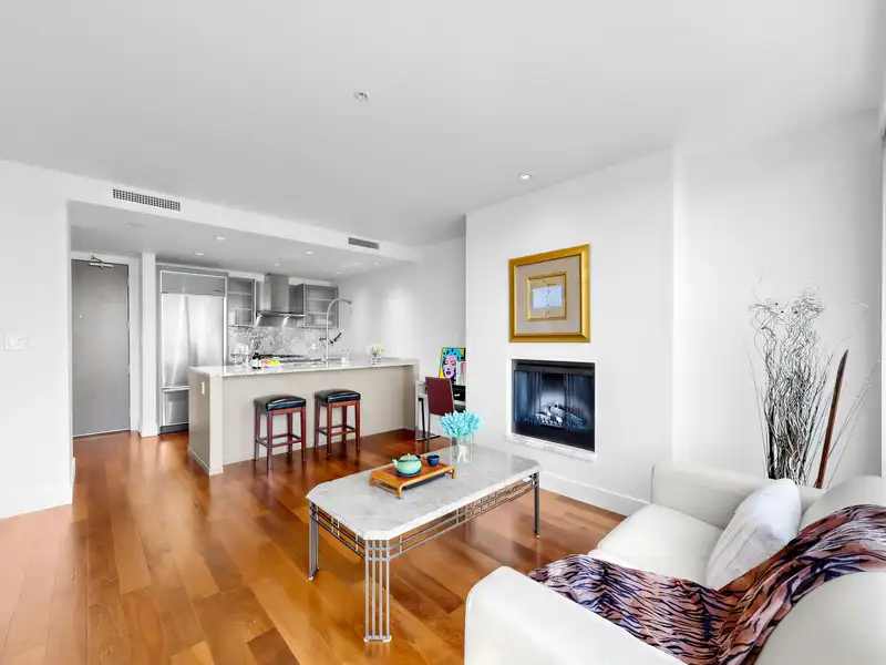 2407 1111 ALBERNI STREET - photo 2 of 32