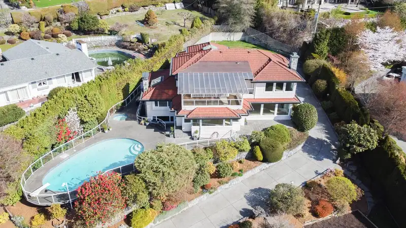 765 FAIRMILE ROAD - photo 1 of 40