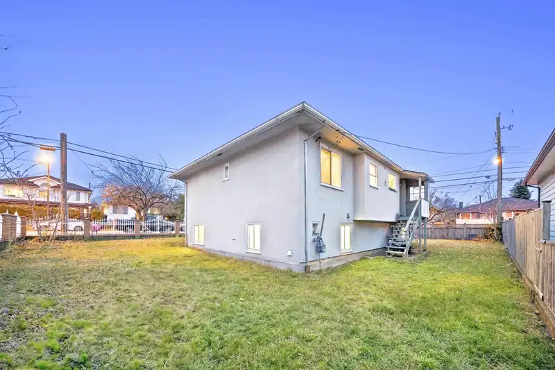 6425 DOMAN STREET - photo 1 of 18