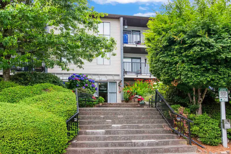 101 9952 149 STREET - photo 4 of 29