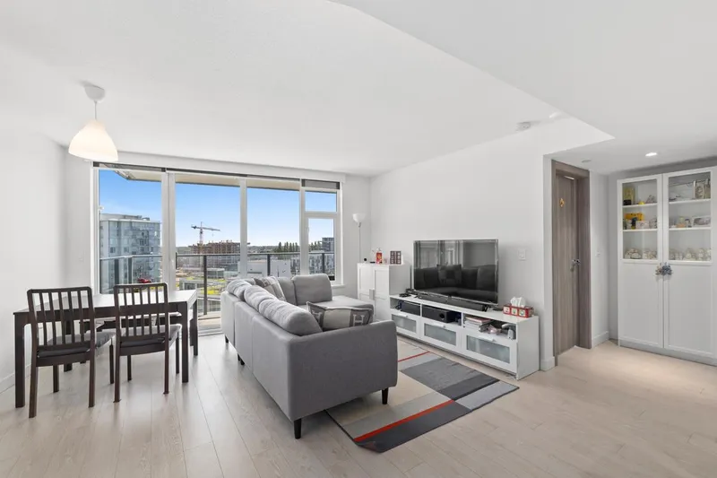 1281 8608 HAZELBRIDGE WAY - photo 4 of 25