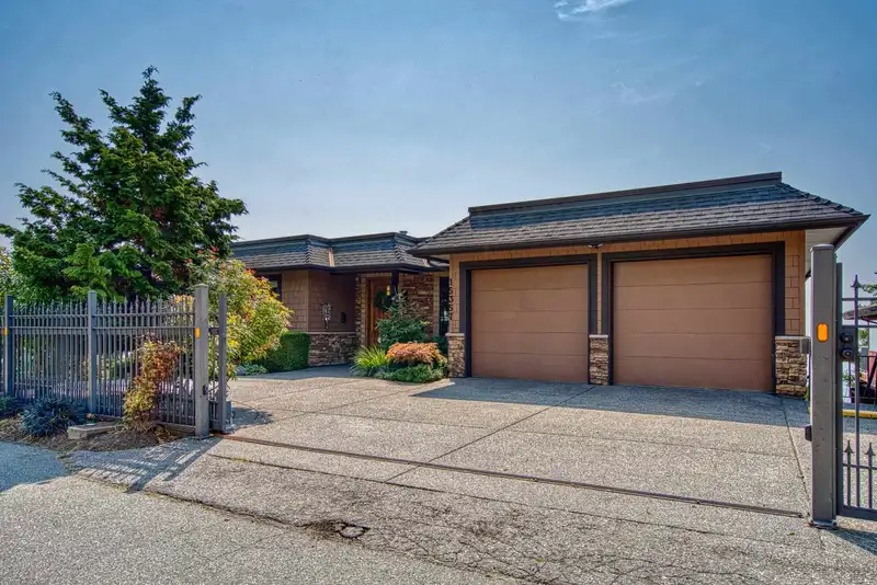 15357 COLUMBIA AVENUE - photo 1 of 40