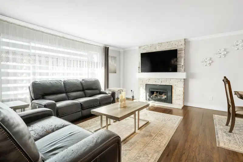 1638 WESTERN DRIVE - photo 2 of 29