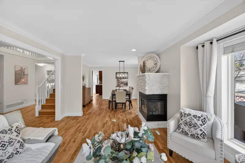 6791 178B STREET - photo 2 of 40