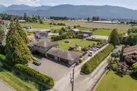41670 SOUTH SUMAS ROAD - thumbnail 2