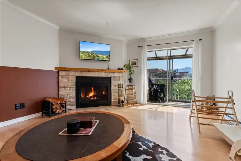 306 8975 MARY STREET - photo 2 of 40