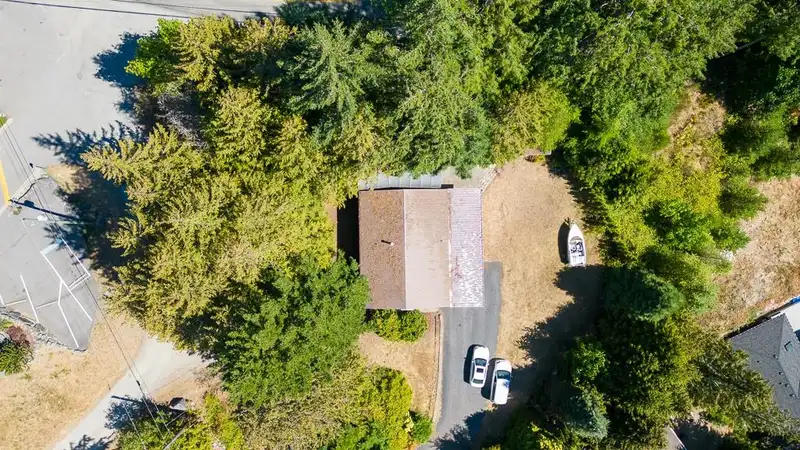 5092 JOHNSTONE ROAD - photo 2 of 13
