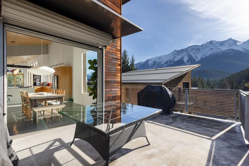 7465 DOGWOOD STREET - photo 4 of 25