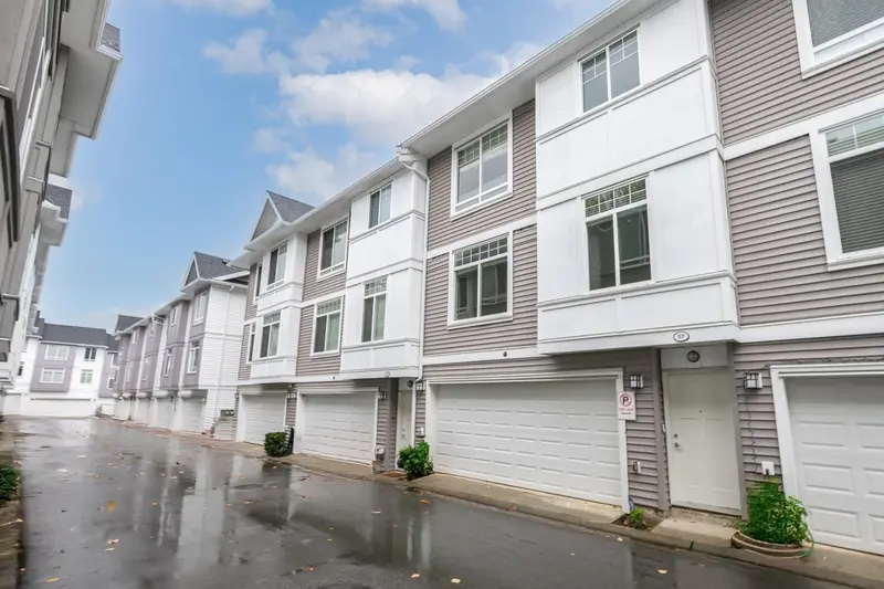 57 11267 133 STREET - photo 2 of 25