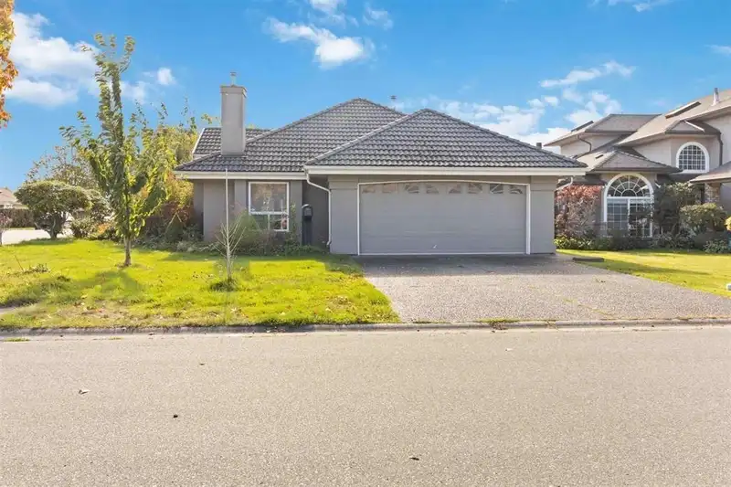 4881 63A STREET - photo 1 of 11