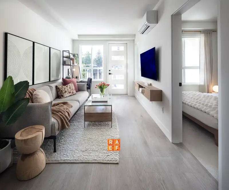 106 13258 105 AVENUE - photo 1 of 4