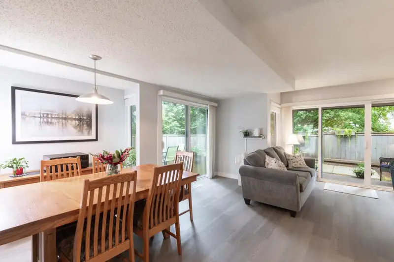 19 1174 INLET STREET - photo 4 of 25