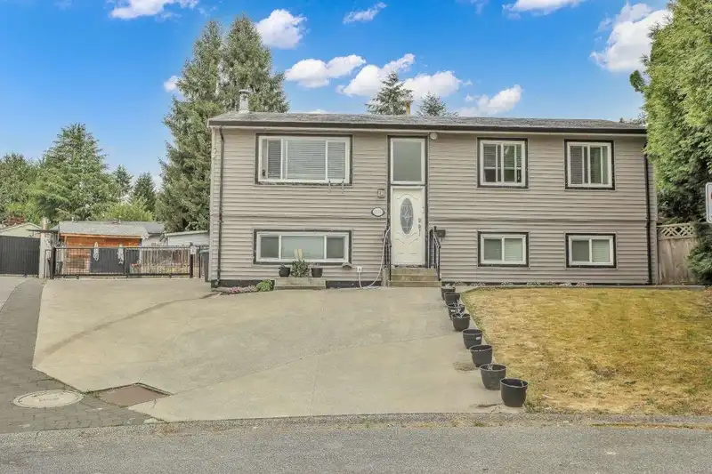 15033 ASHBY PLACE - photo 1 of 35