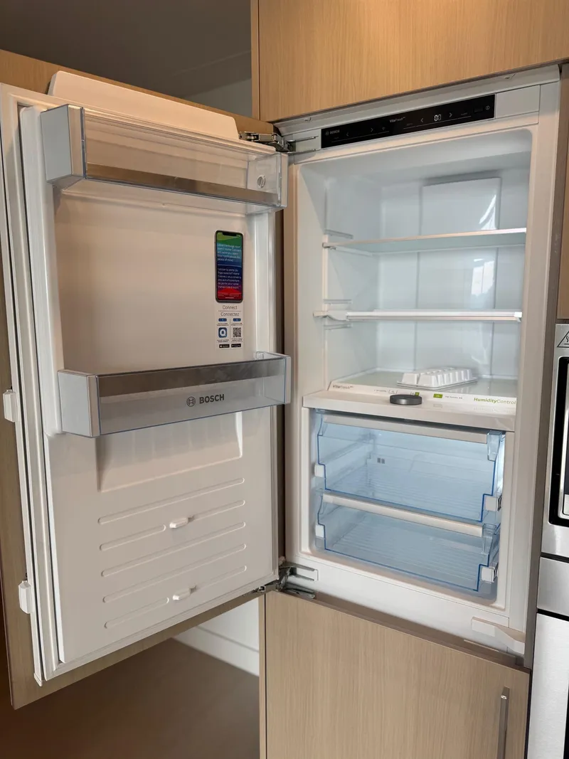 2403 13778 100 AVENUE - photo 3 of 25