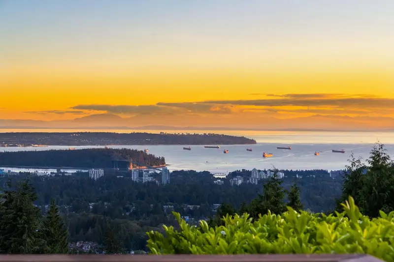 187 RONDOVAL CRESCENT - photo 4 of 25