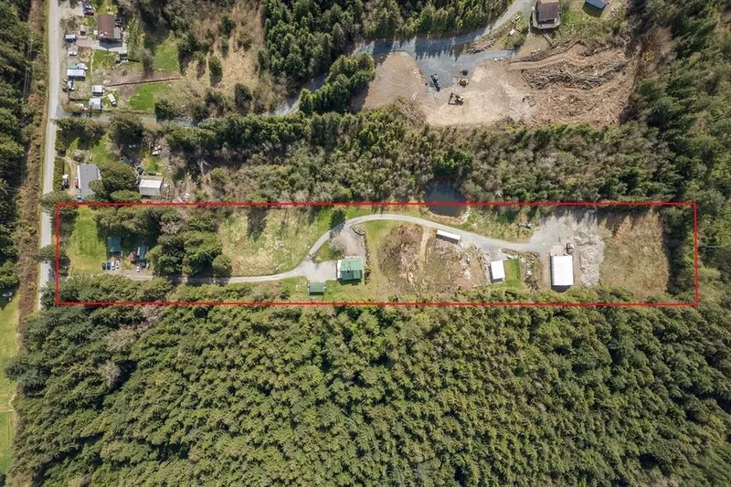 12585 AINSWORTH STREET - photo 2 of 25