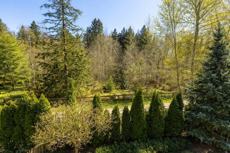 73 20498 82 AVENUE - photo 2 of 25