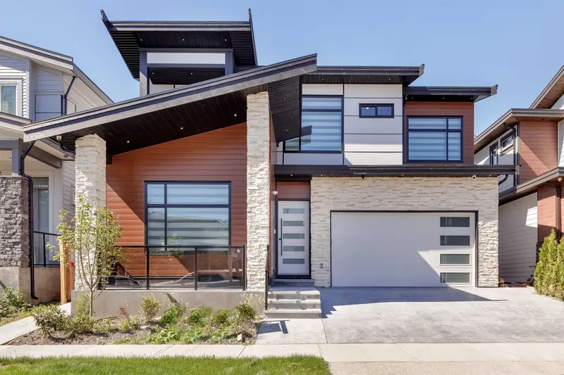 16619 18B AVENUE - photo 1 of 25