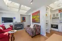 301 3673 W 11TH AVENUE - thumbnail 4