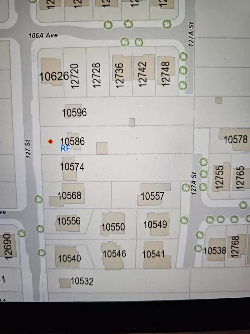 10586 127 STREET - photo 4 of 9