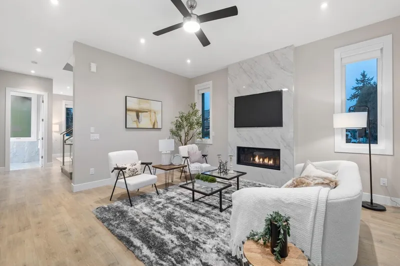 7 32775 MARSHALL ROAD - photo 2 of 25