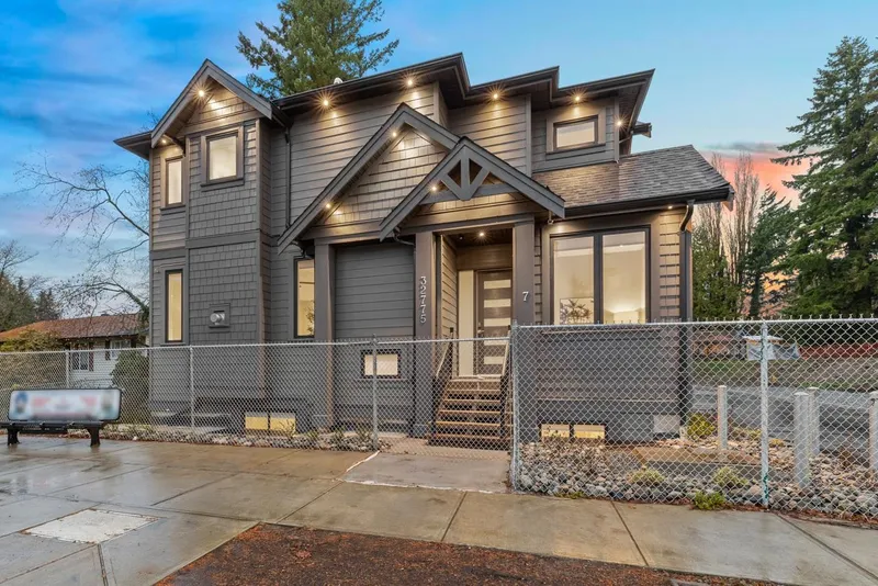 7 32775 MARSHALL ROAD - photo 3 of 25