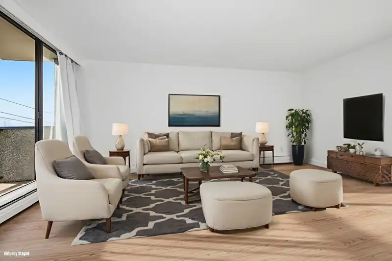 407 145 ST. GEORGES AVENUE - photo 2 of 29