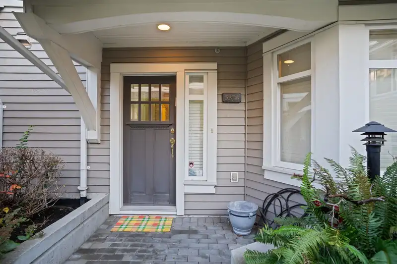 5378 LARCH STREET - photo 2 of 22