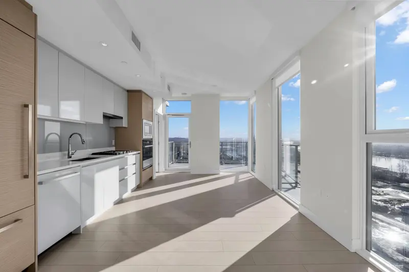 2306 3538 SAWMILL CRESCENT - photo 3 of 25