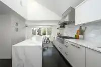 3262 W 1ST AVENUE - thumbnail 11