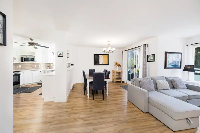 101 9295 122 STREET - photo 4 of 24