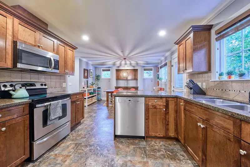 7 12191 228 STREET - photo 4 of 40